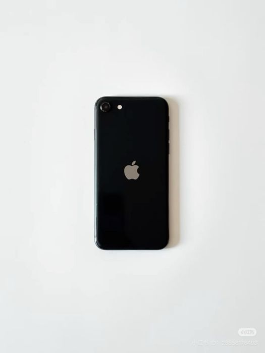 IPhone 8 / 64 gb / 82% / Идеальное состояние
