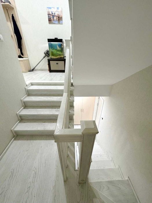 СРОЧНО Продается коттедж 4 комнаты 165 м2 Мирабад улица Фергана Йулли