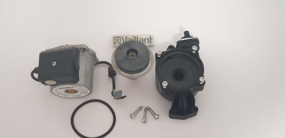 Pompa Wilo complecta centrala Vaillant VU INT 282/2-5 R3