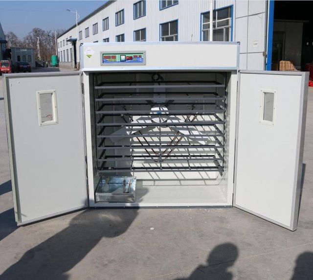 Инкубатор на 2112 яиц. Inkubator