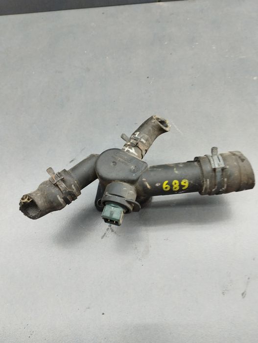 Carcasa termostat Audi A3 1997 1.6 MT (101 hp)