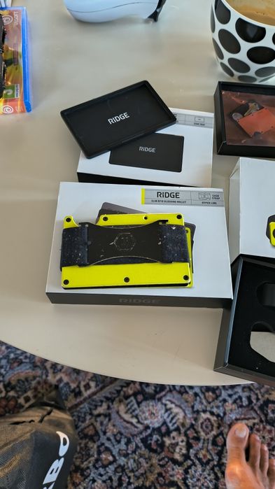 Продавам, Ridge wallet +
