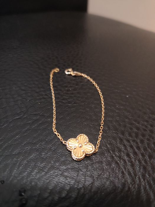 Позлатена сребърна гривна с родиево покритие