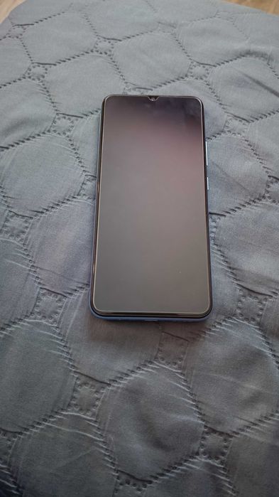Продавам Realmi 7i