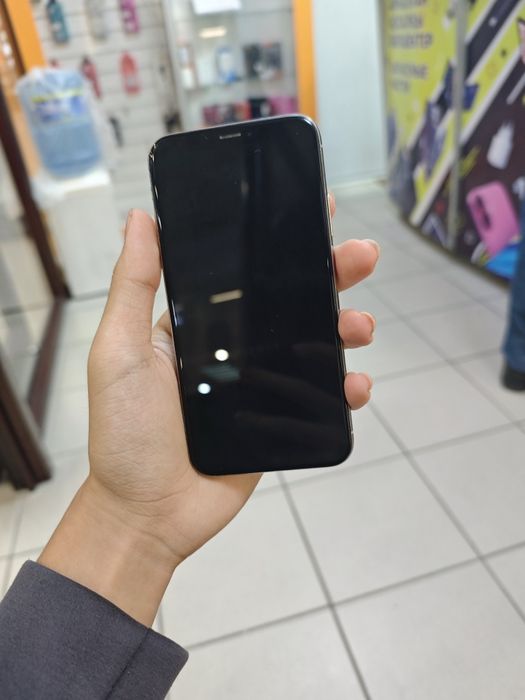 Продам iPhone x 64gb