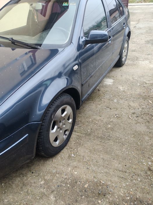 Vând vw bora 1.9 tdi