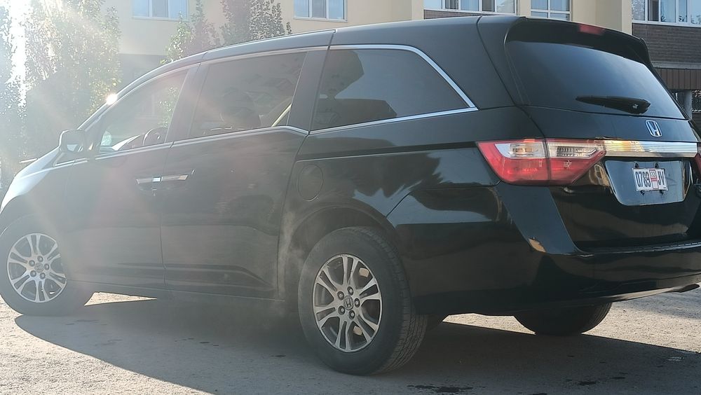 Хонда одиссей  2012