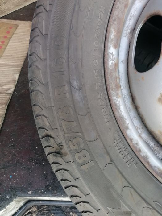 Cauciucuri pe 16, 185/75/R16 C, Continental