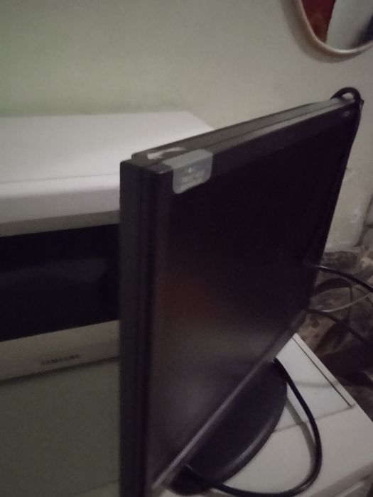 Монитор диагональ 17см