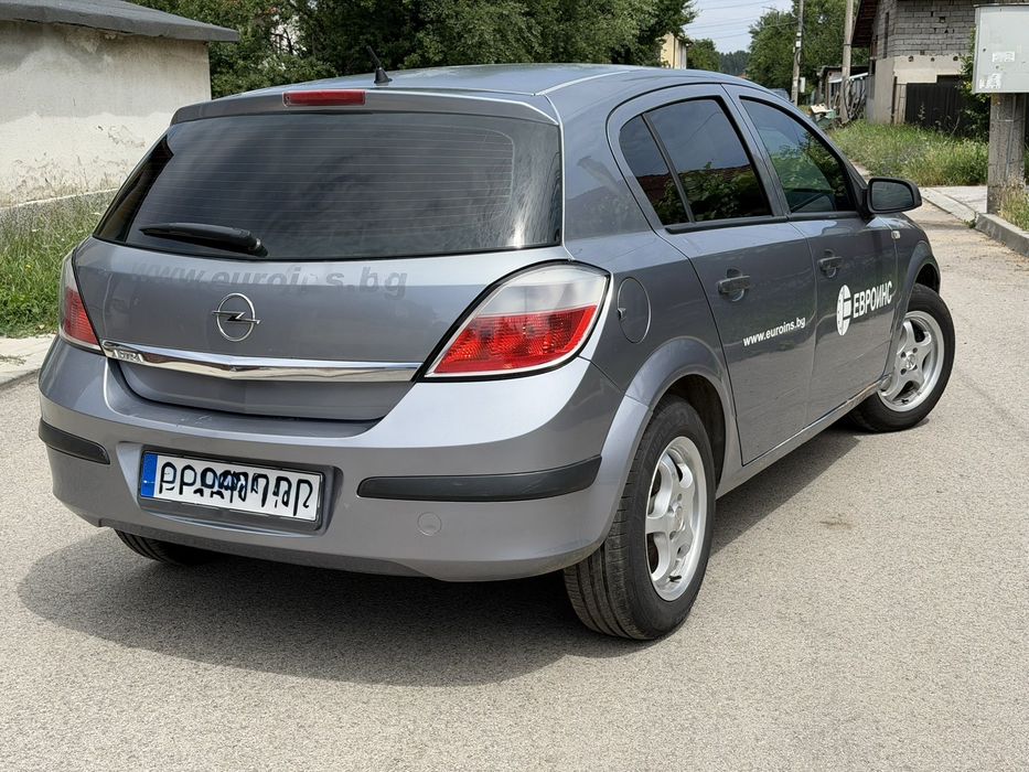 Опел астра H 2006