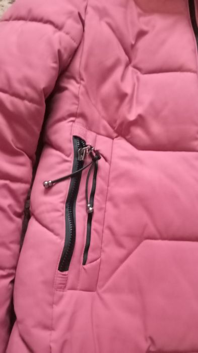 Куртка пуховик женская