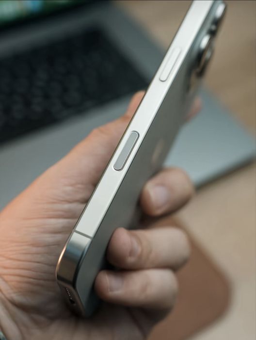 Айфон 16 про 256гб