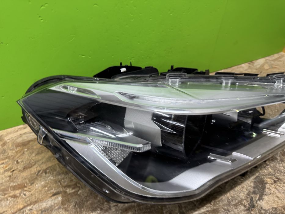 Far bmw X1 F48 led adaptiv / Ventilator 2016 dreapta