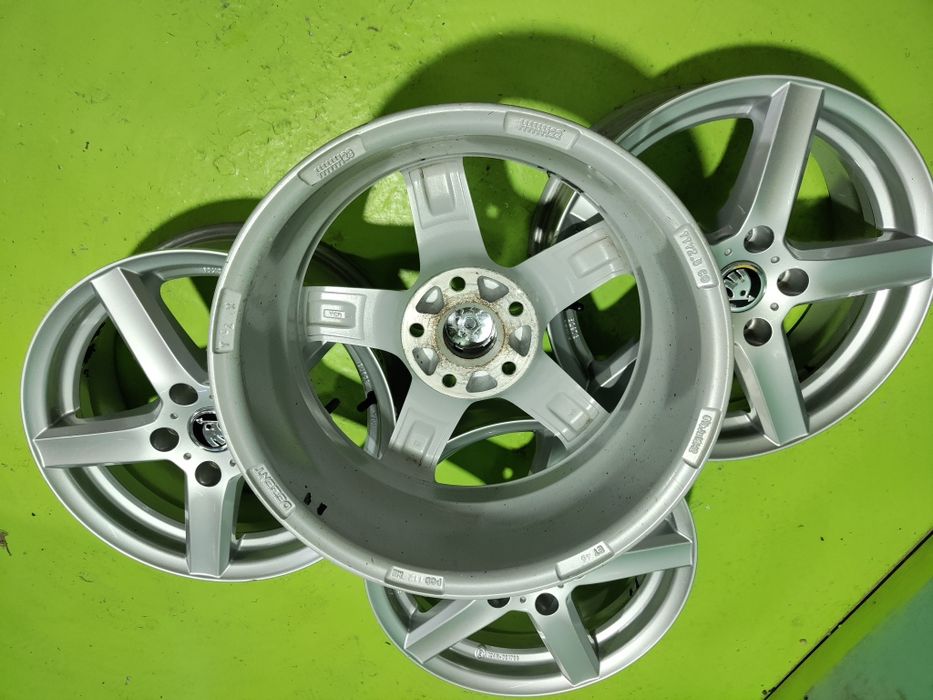 16 5x112 Vw Touran Caddy Golf лети джанти 5х112