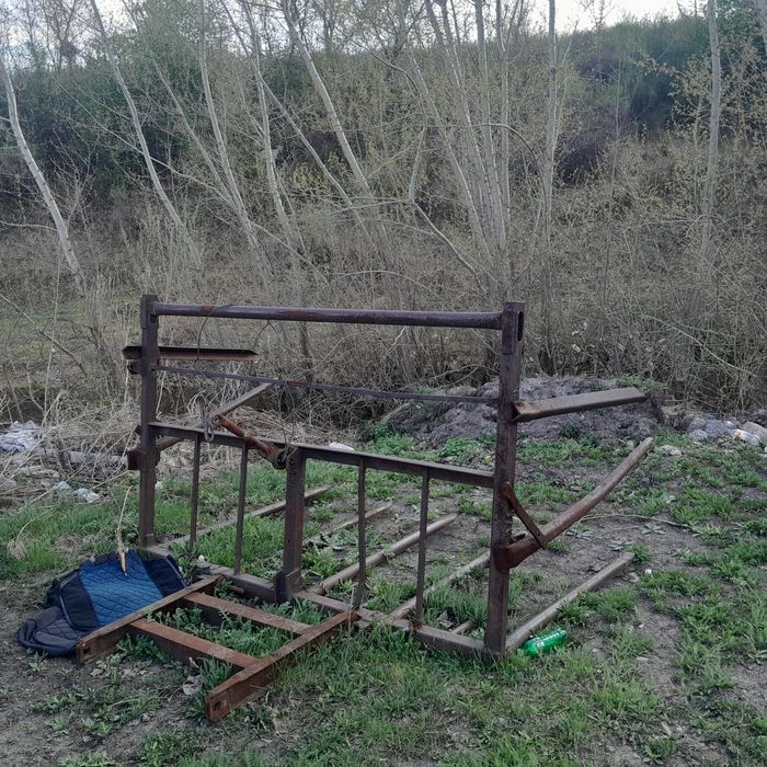 Продам трактор Т 16.