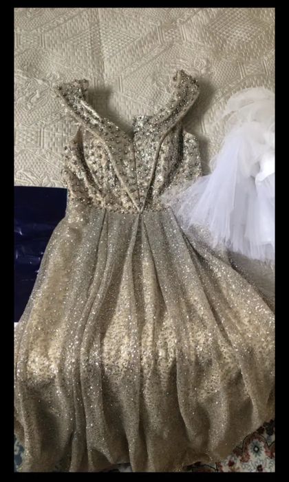 Вечернее платье с пышным подъюбником