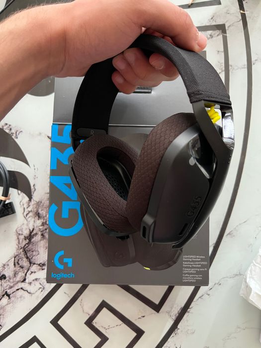 Геймърски слушалки Logitech G435