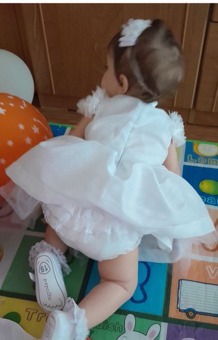 Бяла рокличка 80см.С подарък памперс гащички