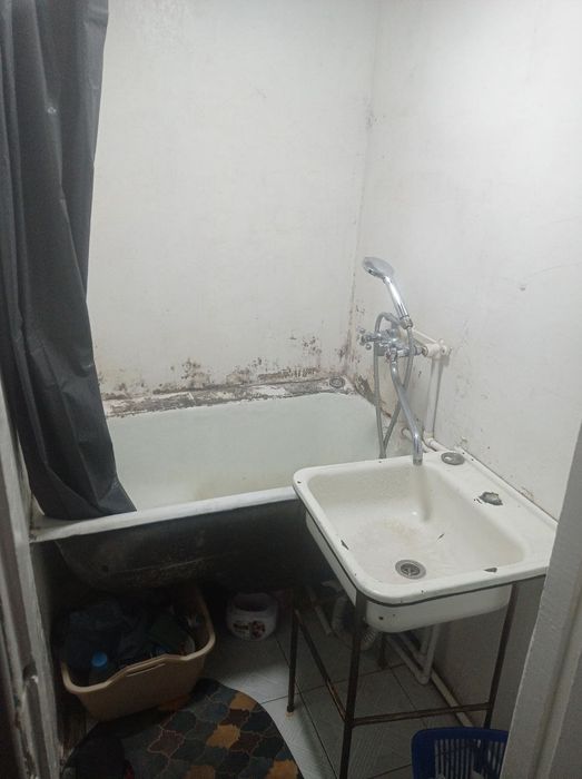 Срочно Чиланзар 20 кв 2комнат 35000