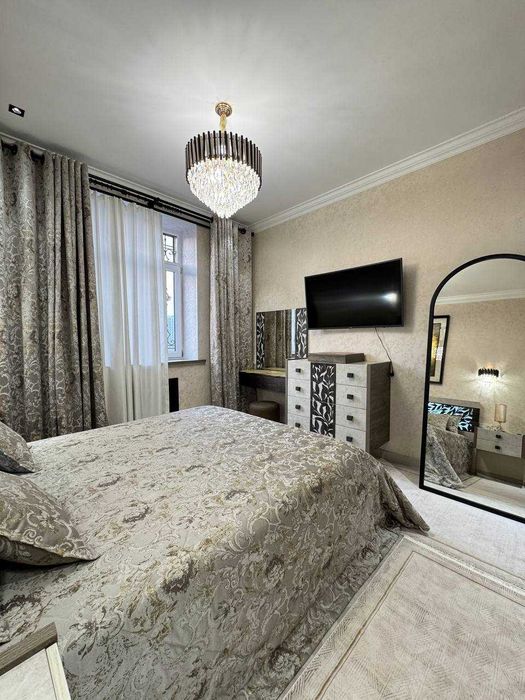 Квартира с мебелью в ЖК Кушбеги, Golden House — срочно