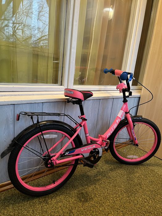 Детский велосипед от 6 до 9 лет, для девочек.