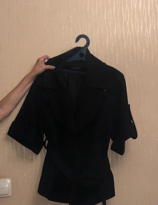 Продаю пальто richi mona