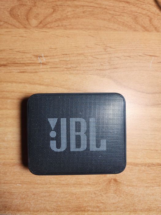 Тонколона  JBL Essential