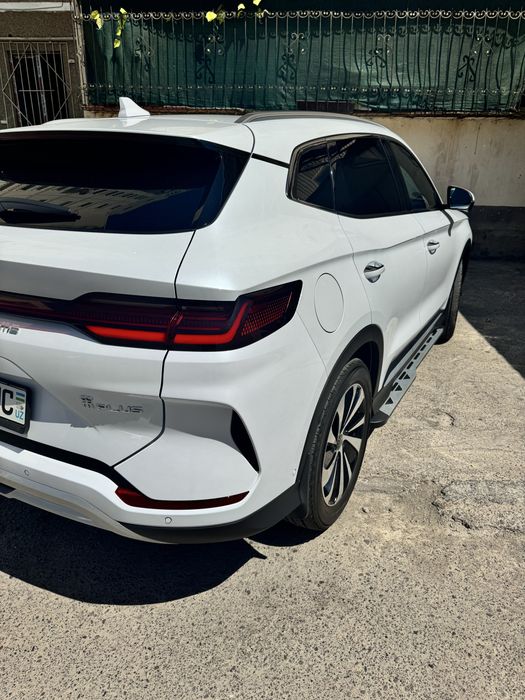 BYD Song Plus Champion 605 Honor