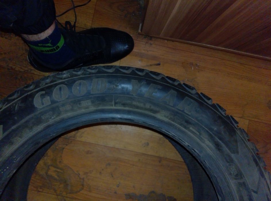 Резина комплект 215/55R17