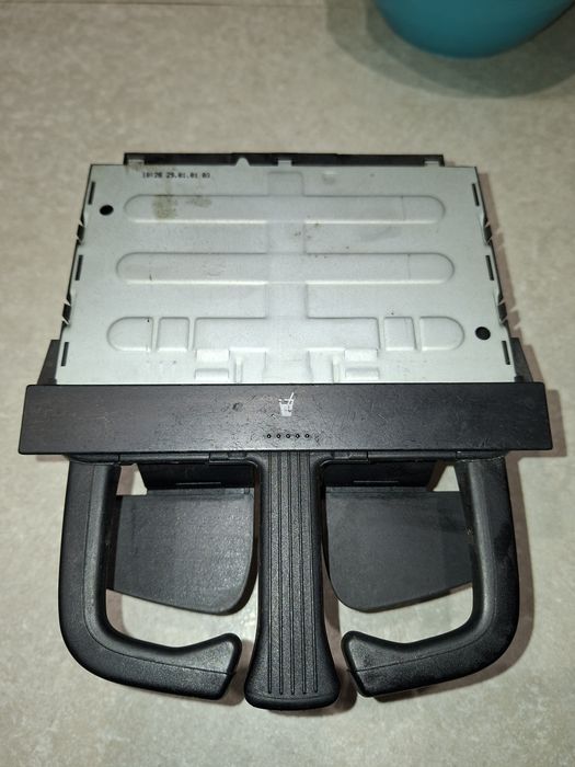 Suport pahare, buton avarii, buton dezaburire luneta  vw golf 4