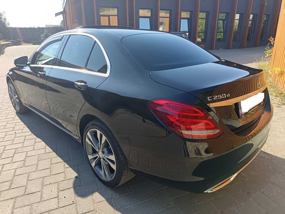 Mercedes C 250 **2015** CDI **4 Matic** Avantgarde**Piele**Trapa*Camera**