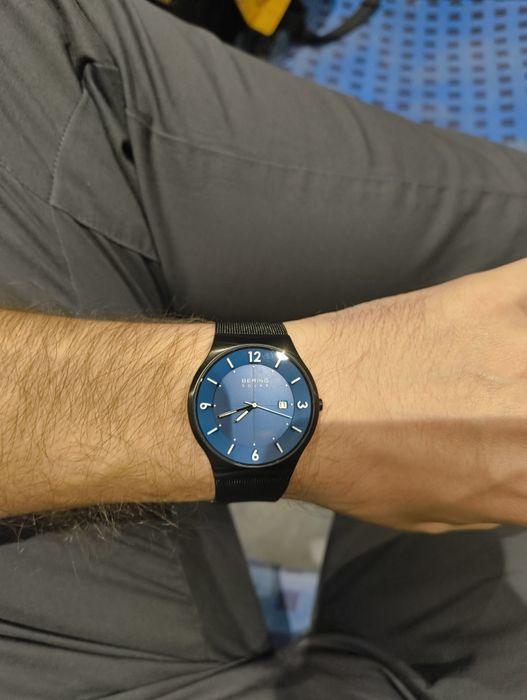 Часовник Bering Solar - brushed black
