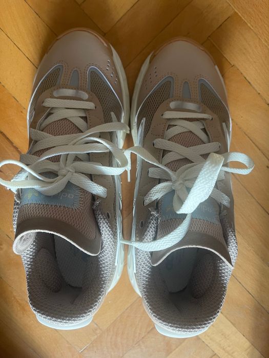 Спортни обувки Adidas