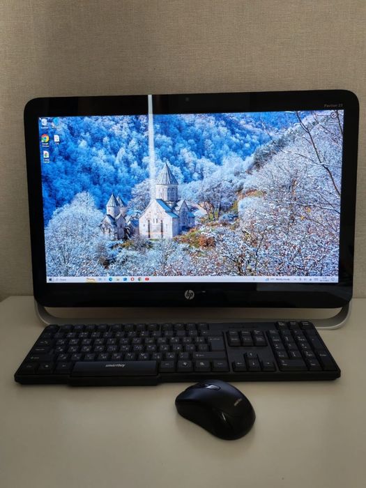 Моноблок HP Pavilition 23 в отл состоянии