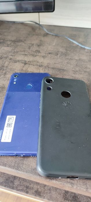 Телефон Huawei Y6s