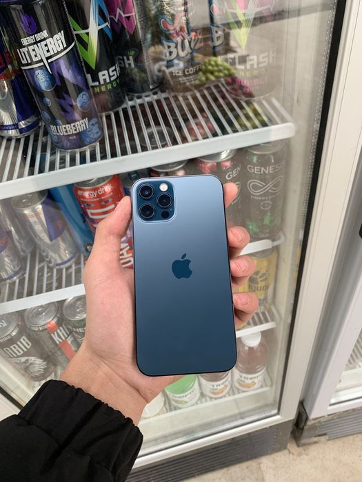 Iphone 12pro 128gb 380$ aybi yoq kami bor qoganini telda gaplashamz