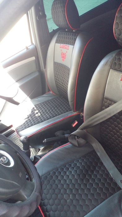 Lada Largus cros sotiladi