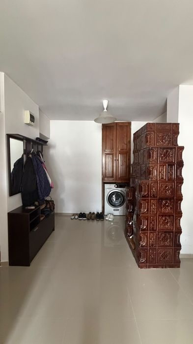 Apartament de vânzare – 47 mp, balcon, garaj, magazie