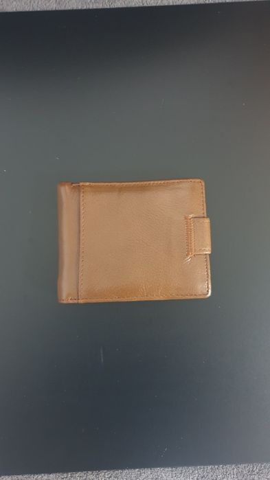 Portofel din PIELE 100% NATURALA. 3 bucati rămase.