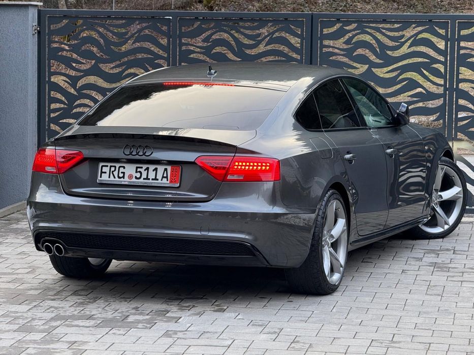 Audi A5 Competition / Quattro / KeyLessGo / Alcantara / Camera / Navi