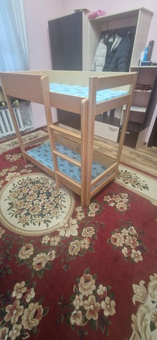 Двухтэтажный кровать для детей