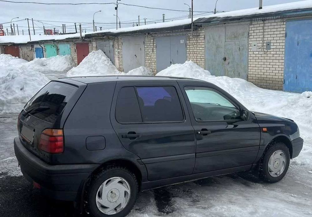 Volkswagen golf 1993 год