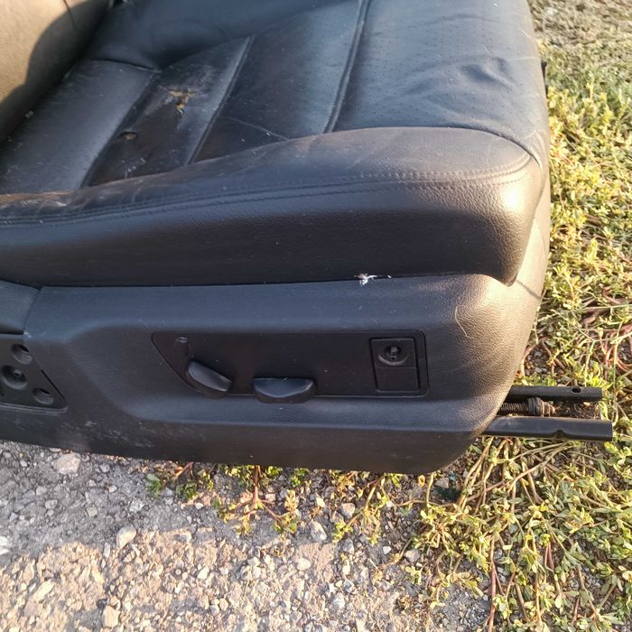 Седалки Porsche cayenne салон  2006