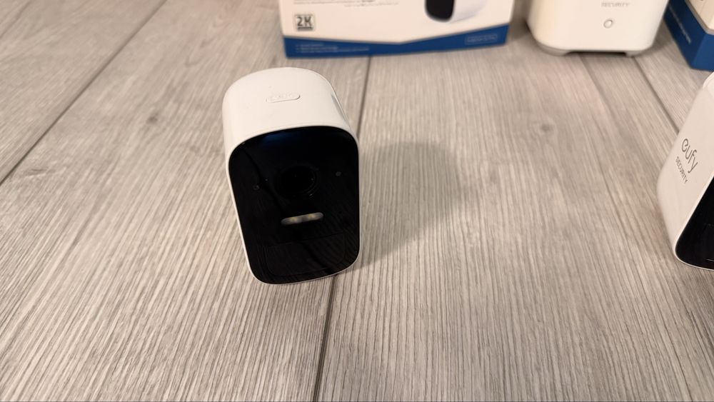 Sistem supraveghere video eufyCam 2C Pro 2K - 3 Camere Wireless + HomeBase 2