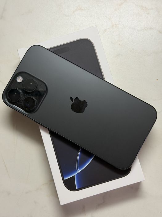 iphone 16 Pro max 512 gb 4 luni vechime. ofer factura
