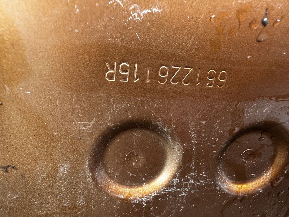 Capotă motor renault captur.