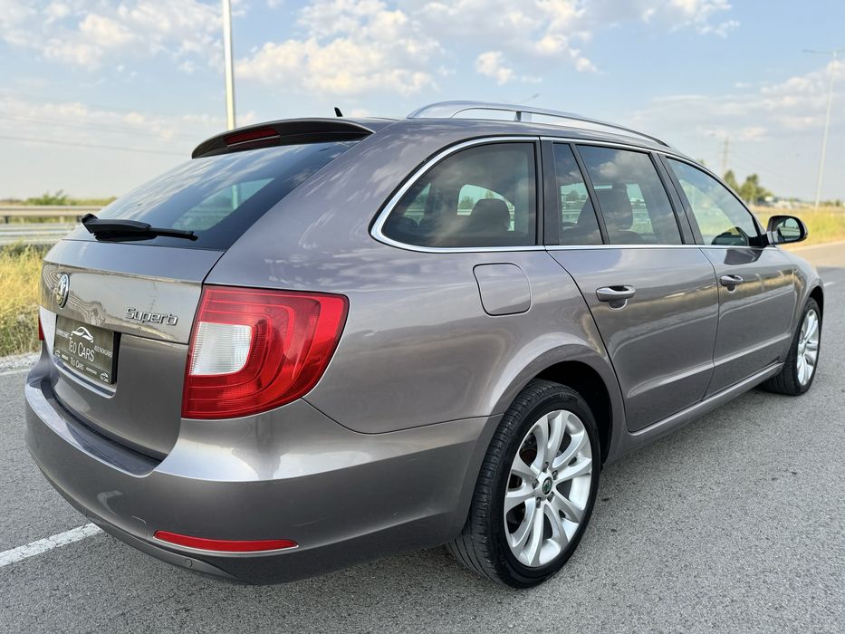 Skoda SuperB 2.0 TDI 140к.с ELEGANCE / PARKTRONIC