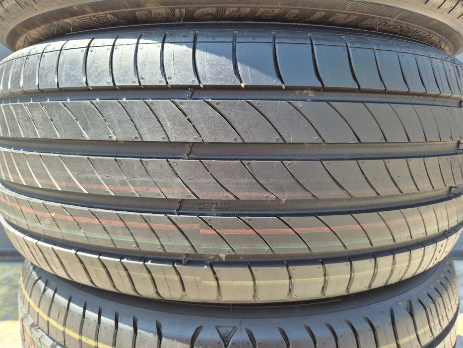 4 Anvelope VARA - 215/45/18 93V XL - Michelin E-PRIMACY - NOU - DOT 2025 ! SUPER PRET !!!!!!!