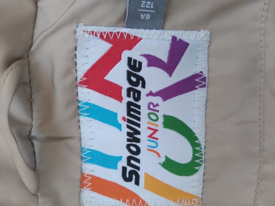 Весенняя куртка на 6-7лет