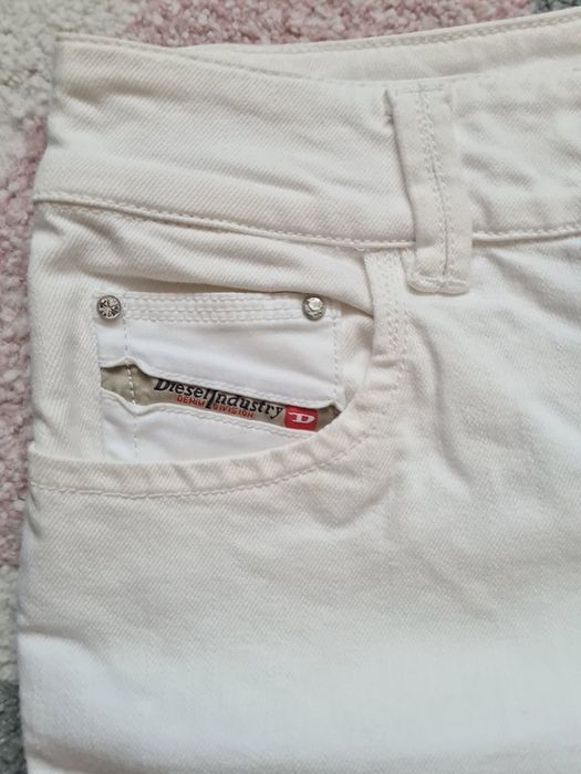 Blugi Diesel nr 29 M